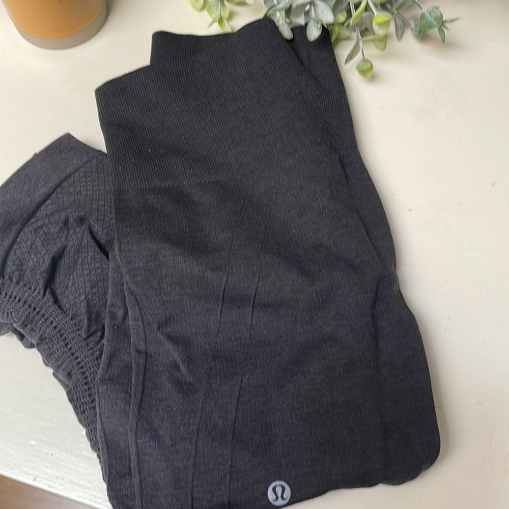 Lululemon crop leggings